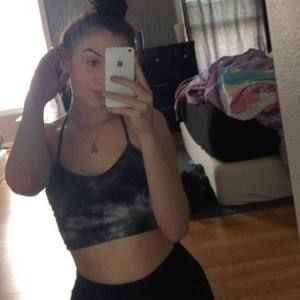 Meet your Posher, Keara